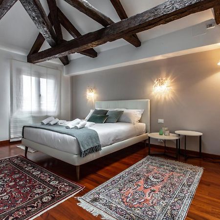 Appartamento San Pantalon Luxury Penthouse R&R Venezia Esterno foto