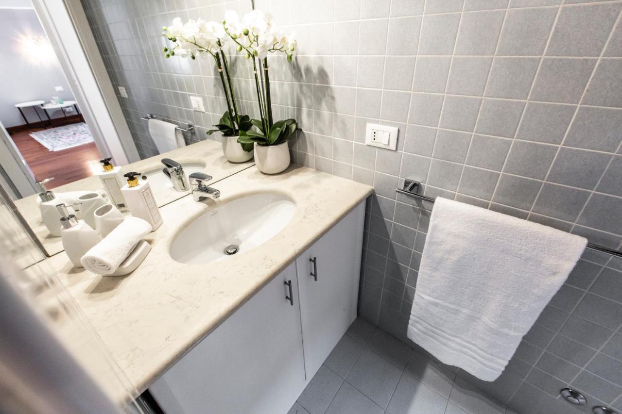 Appartamento San Pantalon Luxury Penthouse R&R Venezia Esterno foto
