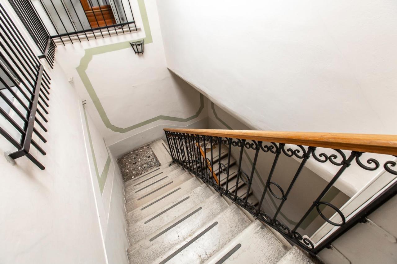 Appartamento San Pantalon Luxury Penthouse R&R Venezia Esterno foto